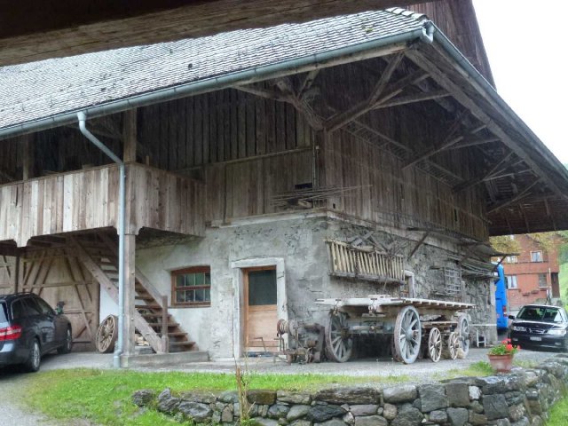 4_Nachbargebaeude